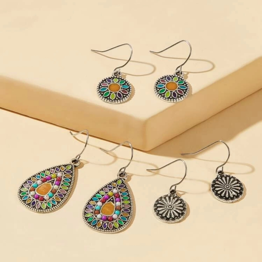 Beautiful 3 Pack of Disk & Water drop Earrings😍